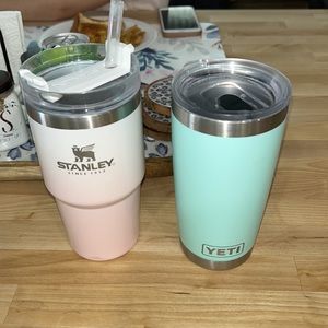 Stanley & Yeti tumbler